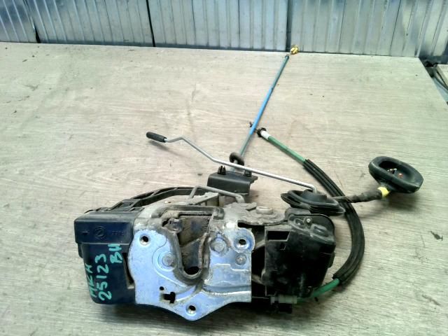 bontott FIAT STILO Bal hátsó Ajtózár