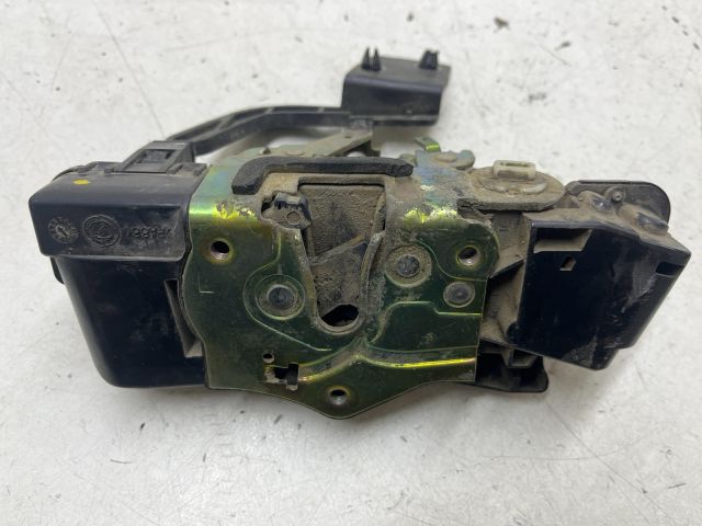 bontott FIAT STILO Bal hátsó Ajtózár