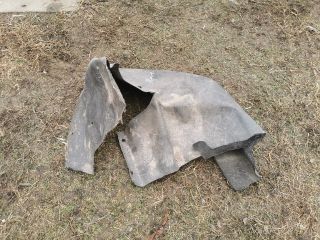 bontott FIAT STILO Bal hátsó Dobbetét (Kerékjárati, Műanyag)