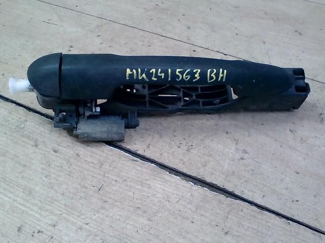 bontott FIAT STILO Bal hátsó Külső Kilincs