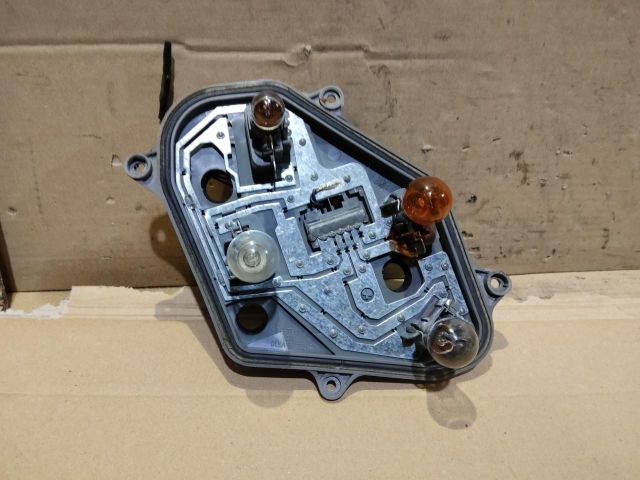 bontott FIAT STILO Bal Hátsó Lámpa Foglalat