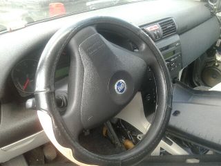 bontott FIAT STILO Bal hátsó Vízlehúzó Gumicsík