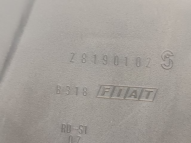 bontott FIAT STILO Bal Külső Hátsó Lámpa