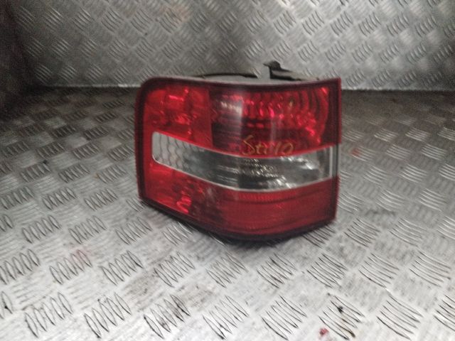bontott FIAT STILO Bal Külső Hátsó Lámpa