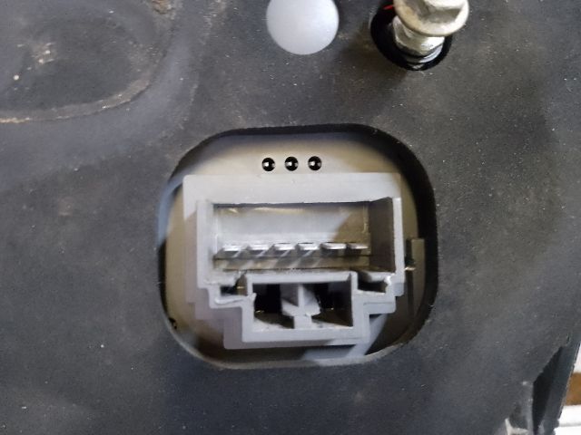 bontott FIAT STILO Bal Külső Hátsó Lámpa