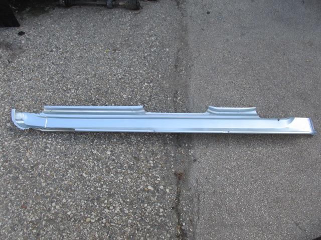 bontott FIAT STILO Bal Küszöb