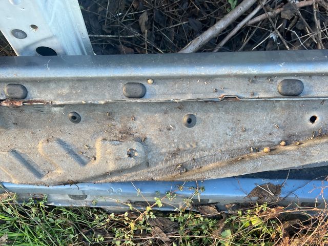 bontott FIAT STILO Bal Küszöb