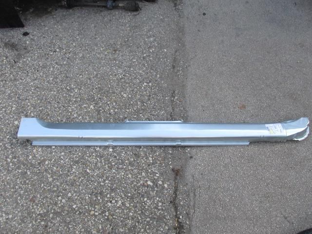 bontott FIAT STILO Bal Küszöb