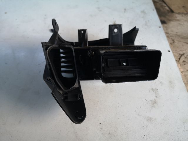 bontott FIAT STILO Bal Szellőző