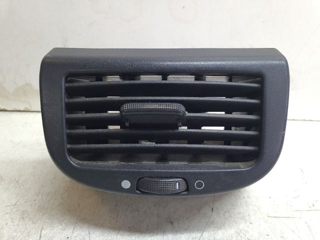 bontott FIAT STILO Bal Szellőző