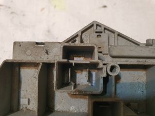 bontott FIAT STILO Biztosítéktábla Utastér