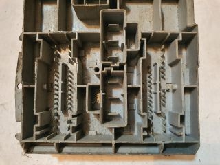 bontott FIAT STILO Biztosítéktábla Utastér