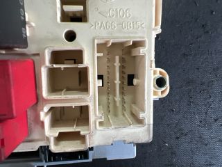 bontott FIAT STILO Biztosítéktábla Utastér