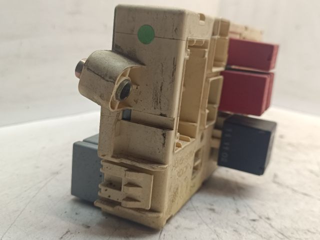 bontott FIAT STILO Biztosítéktábla Utastér