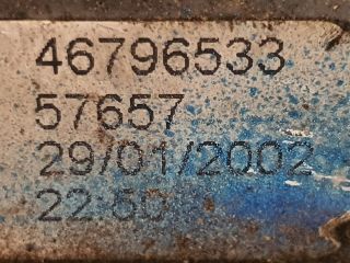 bontott FIAT STILO Biztosítéktábla Utastér