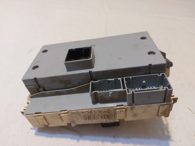 bontott FIAT STILO Biztosítéktábla Utastér