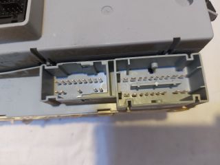 bontott FIAT STILO Biztosítéktábla Utastér