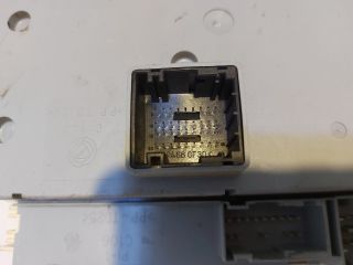 bontott FIAT STILO Biztosítéktábla Utastér