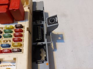 bontott FIAT STILO Biztosítéktábla Utastér