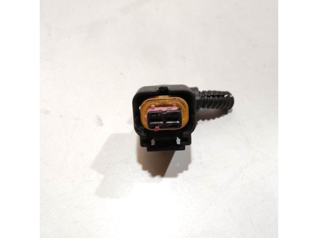 bontott FIAT STILO Csatlakozó