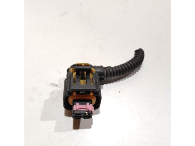 bontott FIAT STILO Csatlakozó