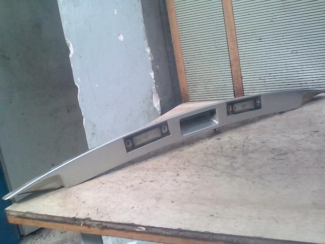 bontott FIAT STILO Csomagtérajtó Díszléc