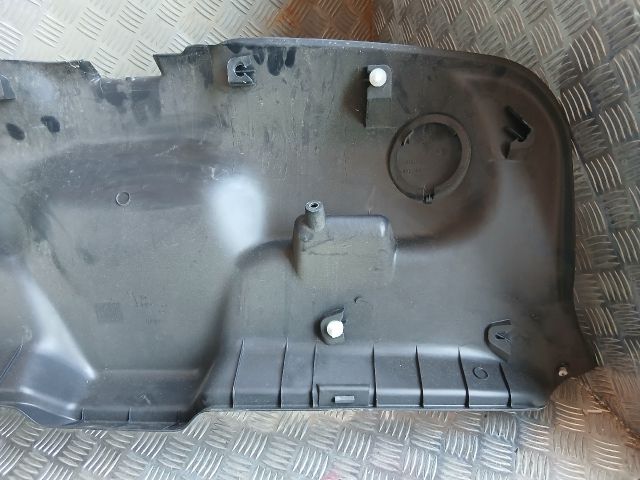 bontott FIAT STILO Csomagtérajtó Kárpit