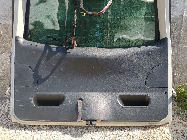 bontott FIAT STILO Csomagtérajtó (Részeivel)