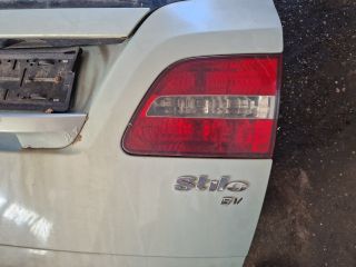 bontott FIAT STILO Csomagtérajtó (Részeivel)