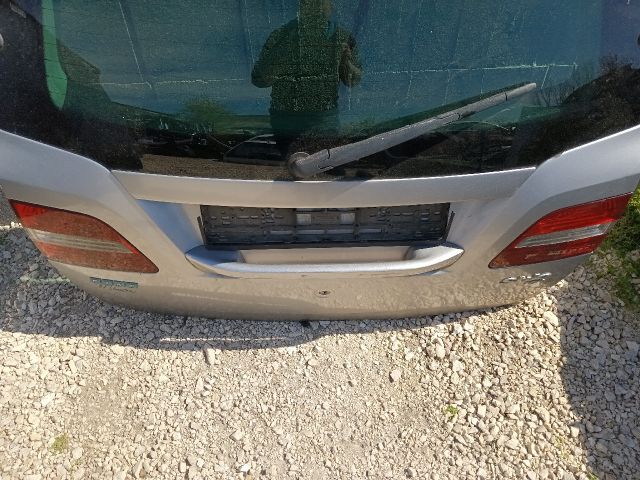 bontott FIAT STILO Csomagtérajtó (Részeivel)