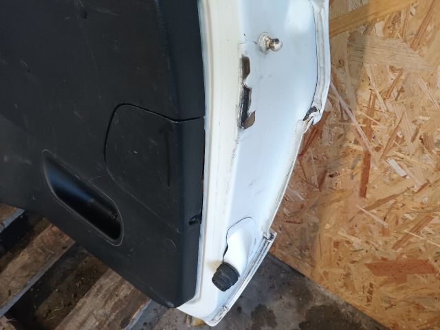 bontott FIAT STILO Csomagtérajtó (Részeivel)