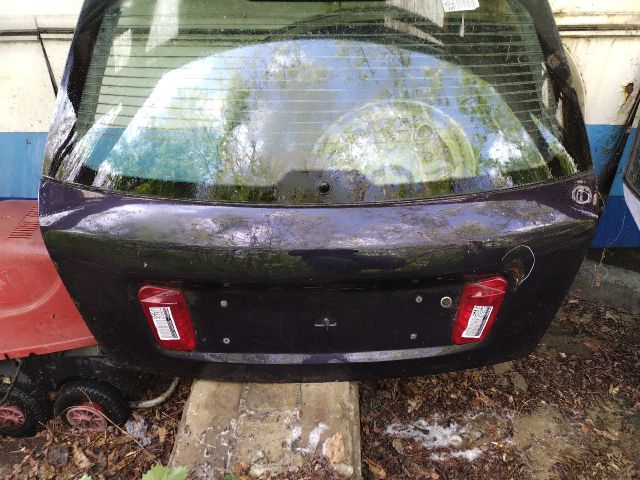 bontott FIAT STILO Csomagtérajtó (Üres lemez)