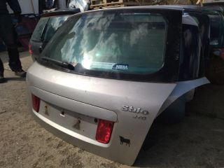 bontott FIAT STILO Csomagtérajtó (Üres lemez)