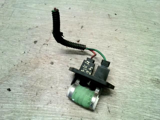 bontott FIAT STILO Előtét Ellenállás Fűtőmotor