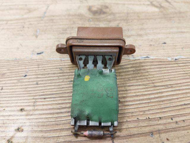 bontott FIAT STILO Előtét Ellenállás Fűtőmotor