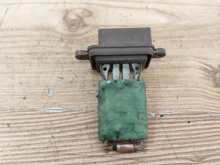 bontott FIAT STILO Előtét Ellenállás Fűtőmotor