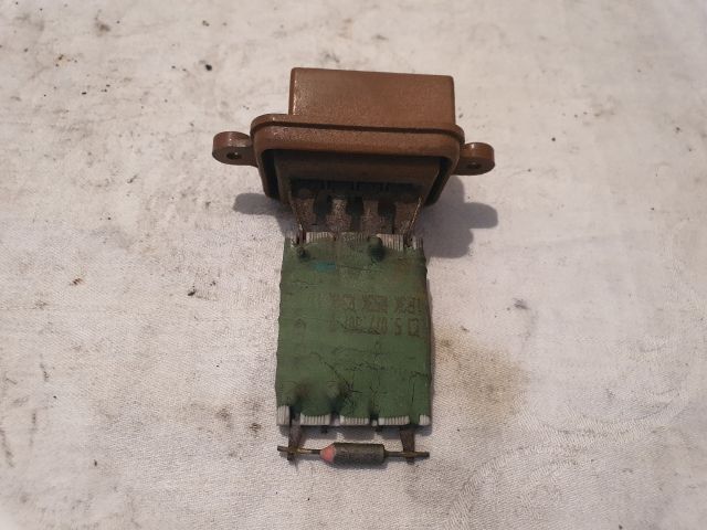 bontott FIAT STILO Előtét Ellenállás Fűtőmotor