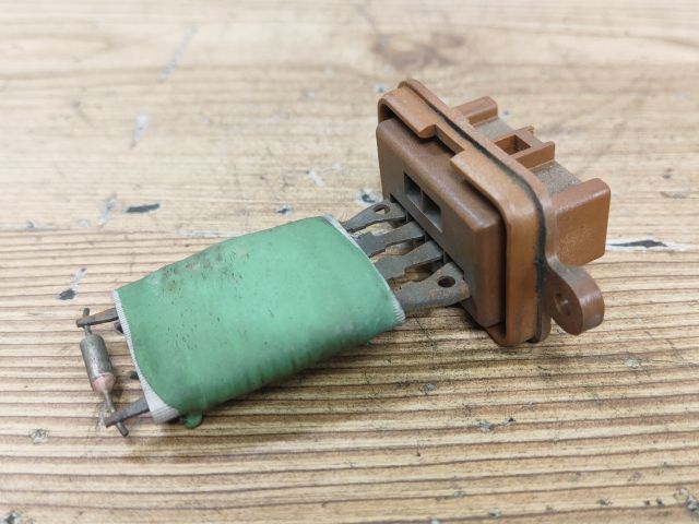 bontott FIAT STILO Előtét Ellenállás Fűtőmotor