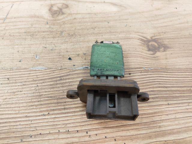 bontott FIAT STILO Előtét Ellenállás Fűtőmotor