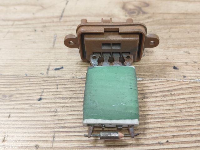 bontott FIAT STILO Előtét Ellenállás Fűtőmotor