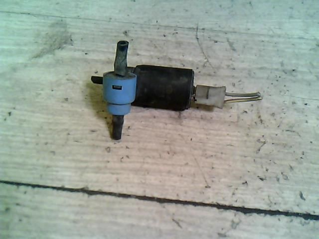 bontott FIAT STILO Első Ablakmosó Szivattyú