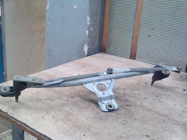 bontott FIAT STILO Első Ablaktörlő Motor