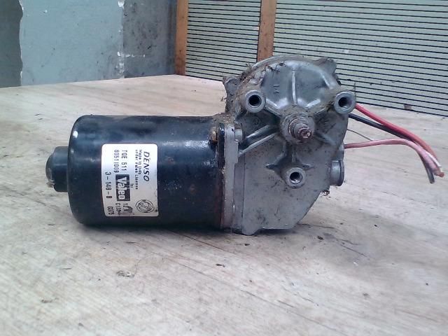 bontott FIAT STILO Első Ablaktörlő Motor