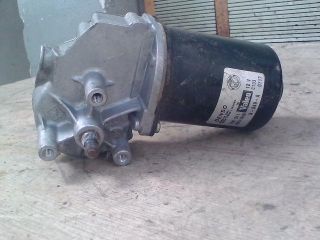bontott FIAT STILO Első Ablaktörlő Motor