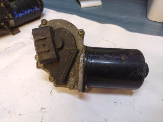 bontott FIAT STILO Első Ablaktörlő Motor