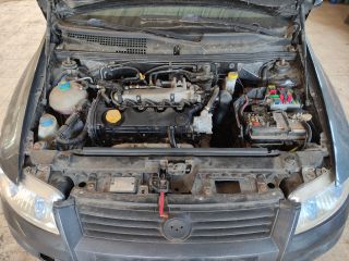 bontott FIAT STILO Első Ablaktörlő Szerkezet Motorral