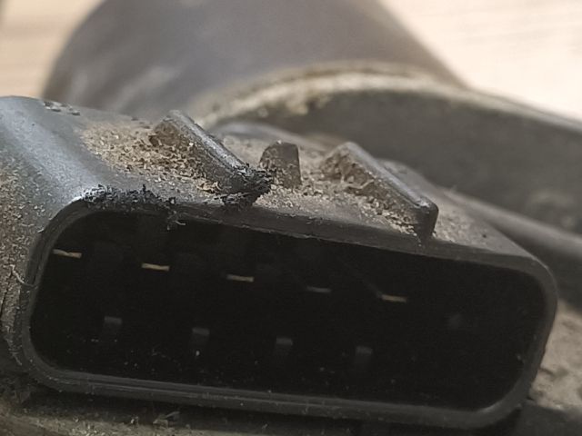 bontott FIAT STILO Első Ablaktörlő Szerkezet Motorral