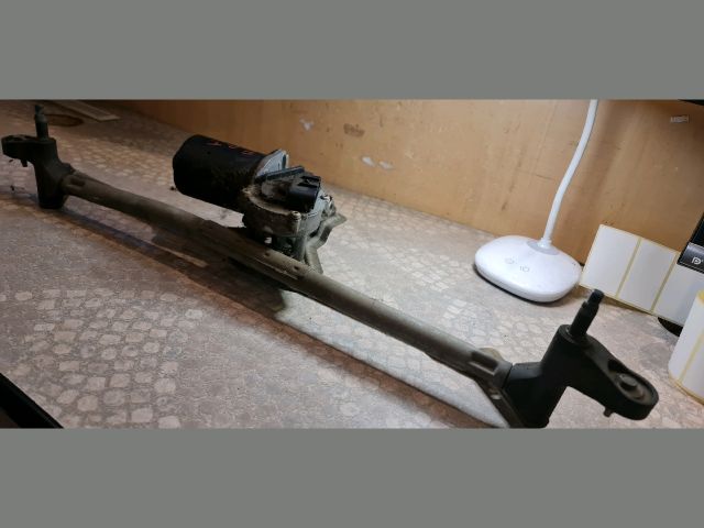 bontott FIAT STILO Első Ablaktörlő Szerkezet Motorral