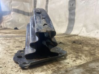 bontott FIAT STILO Első Lökhárító Merevítő (Fém)