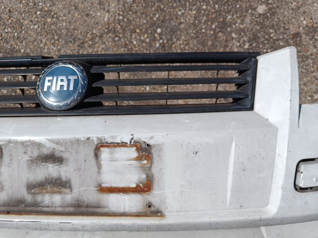 bontott FIAT STILO Első Lökhárító (Részeivel)